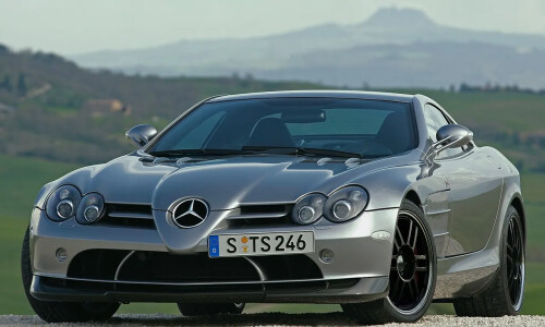 Mercedes-Benz SLR McLaren 722 #7