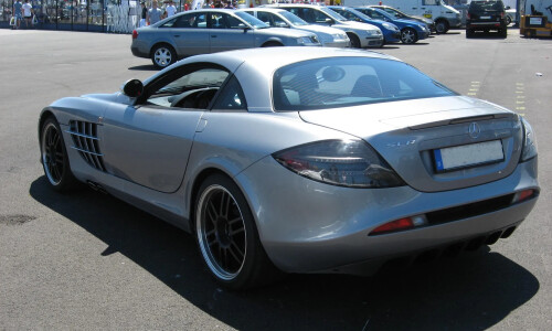 Mercedes-Benz SLR McLaren 722 #9