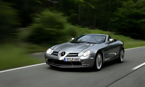 Mercedes-Benz SLR McLaren Roadster #1