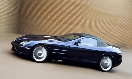 Mercedes-Benz SLR McLaren Roadster #12