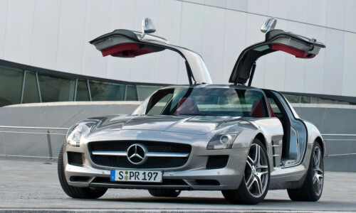 Mercedes-Benz SLS AMG #3
