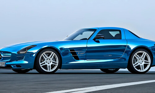 Mercedes-Benz SLS AMG Electric Drive #4