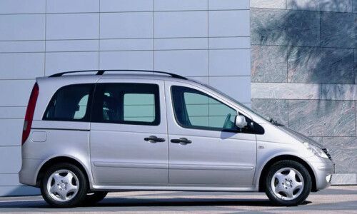 Mercedes-Benz Vaneo #9