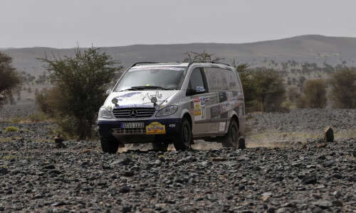 Mercedes-Benz Viano 4MATIC #8