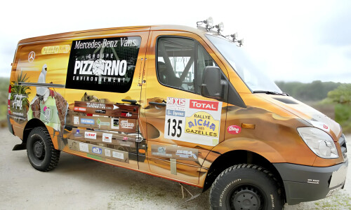 Mercedes-Benz Viano 4MATIC #9