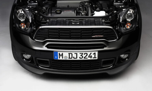 MINI Countryman John Cooper Works #9