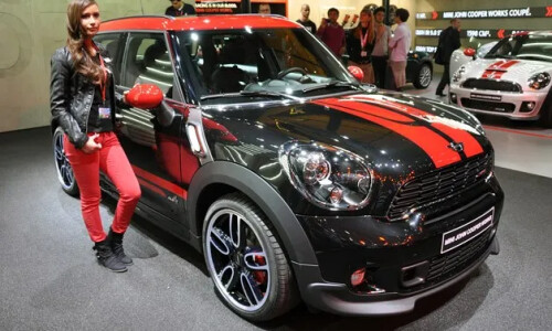 MINI Countryman John Cooper Works #11