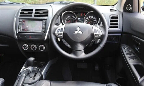 Mitsubishi ASX #10