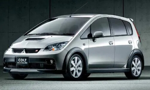 Mitsubishi Colt #9