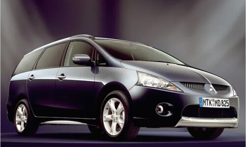 Mitsubishi Grandis 30 Jahre #4