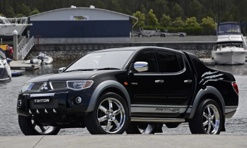 Mitsubishi L200 #1