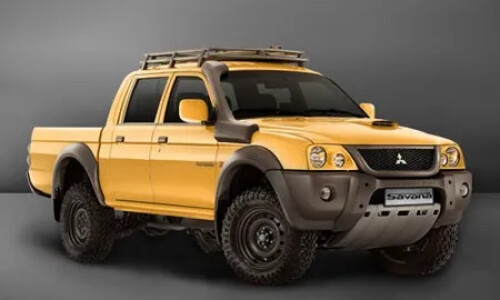 Mitsubishi L200 #12