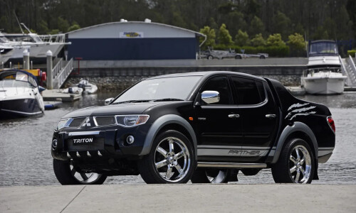 Mitsubishi L200 #13