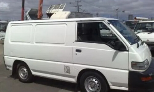 Mitsubishi L300 #12