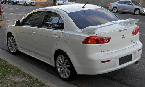 Mitsubishi Lancer #8