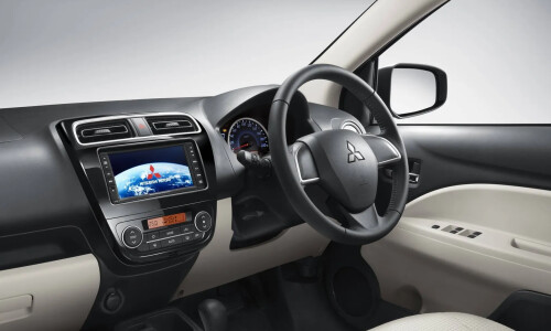 Mitsubishi Mirage #8