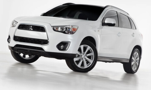 Mitsubishi Outlander #12
