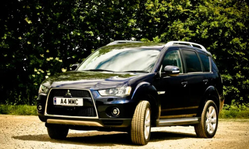 Mitsubishi Outlander 2.0 DI-D #4