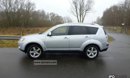 Mitsubishi Outlander 2.0 DI-D #8