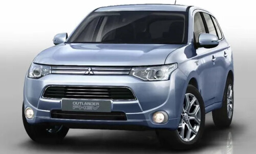 Mitsubishi Outlander Hybrid #5