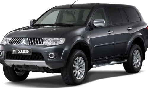 Mitsubishi Pajero #3