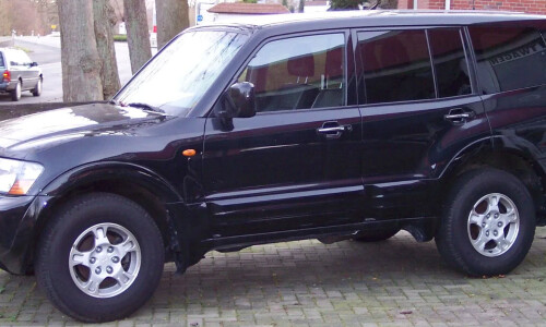 Mitsubishi Pajero #7