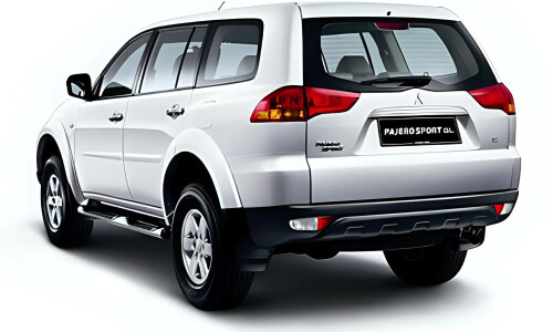 Mitsubishi Pajero Sport #9