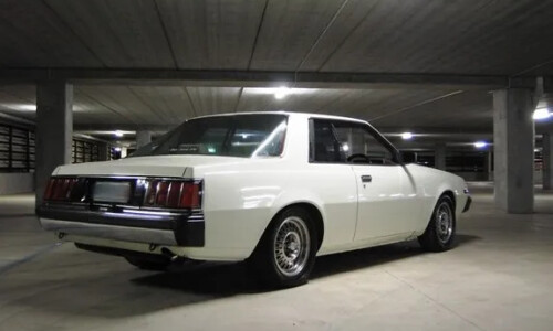 Mitsubishi Sapporo #10