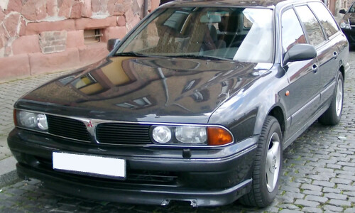 Mitsubishi Sigma #1