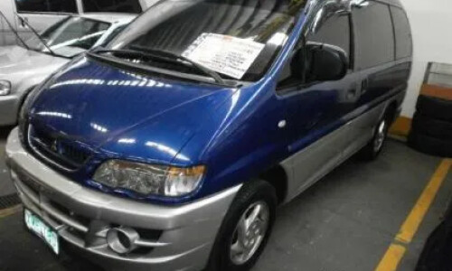 Mitsubishi Space Gear Motion #7