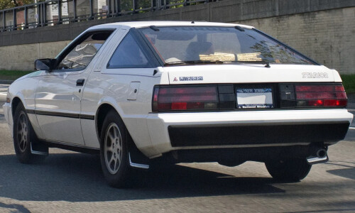 Mitsubishi Starion #6