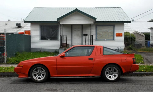 Mitsubishi Starion #7