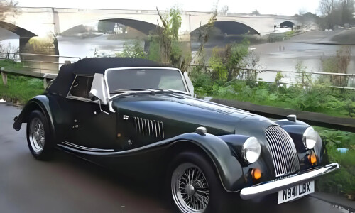 Morgan Plus 4 #12