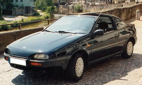Nissan 100 #2