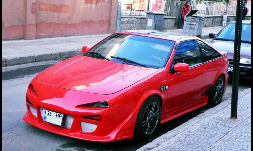 Nissan 100 #3