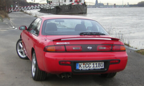 Nissan 200 #19