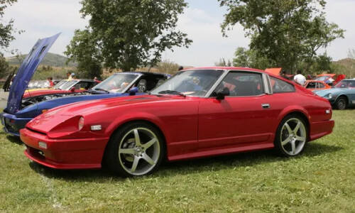 NISSAN 280 ZX #10