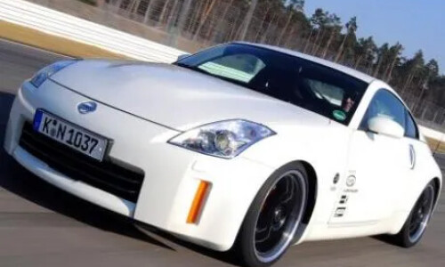 NISSAN 350Z Racing Edition #2