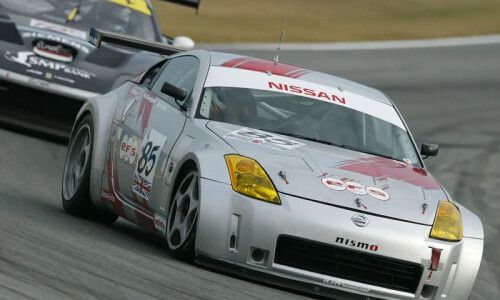 NISSAN 350Z Racing Edition #7