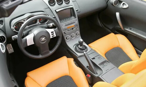 NISSAN 350Z Roadster #13