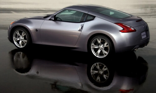 NISSAN 370Z #1