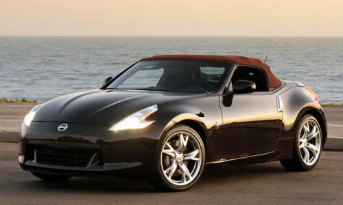 NISSAN 370Z Roadster #4