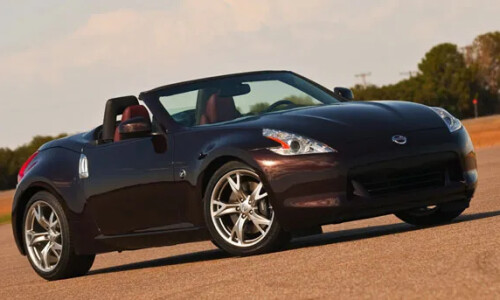 NISSAN 370Z Roadster #16