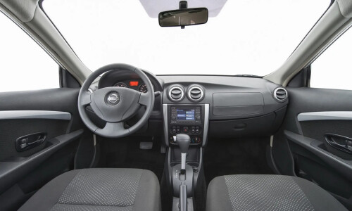NISSAN Almera #3