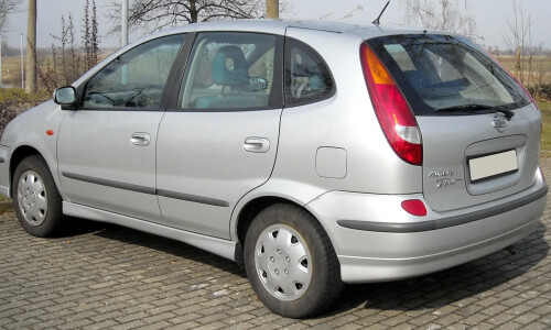 NISSAN Almera Tino #5