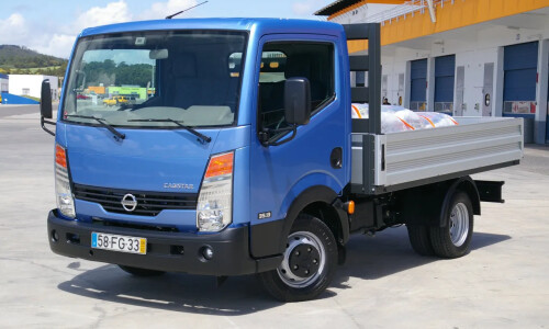 NISSAN Cabstar #2