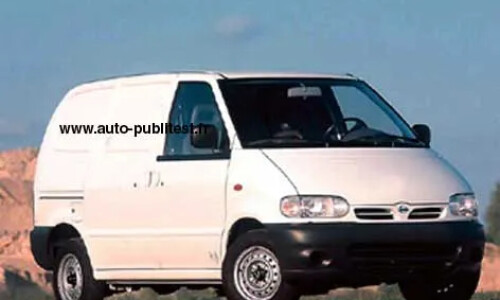 NISSAN Cargo #14
