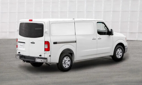 NISSAN Cargo #15