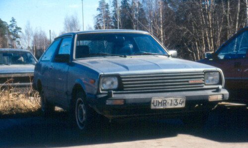 NISSAN Cherry #3
