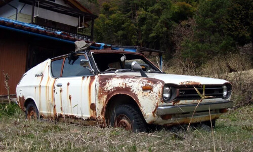 NISSAN Cherry #15